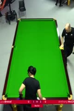 斯诺克德国大师赛32进16卢卡·布雷塞尔2-5安东尼·麦克吉尔20250130