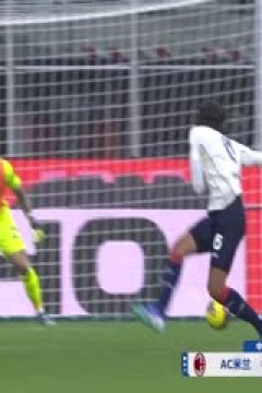 意甲联赛 AC米兰VS卡利亚里 20250112